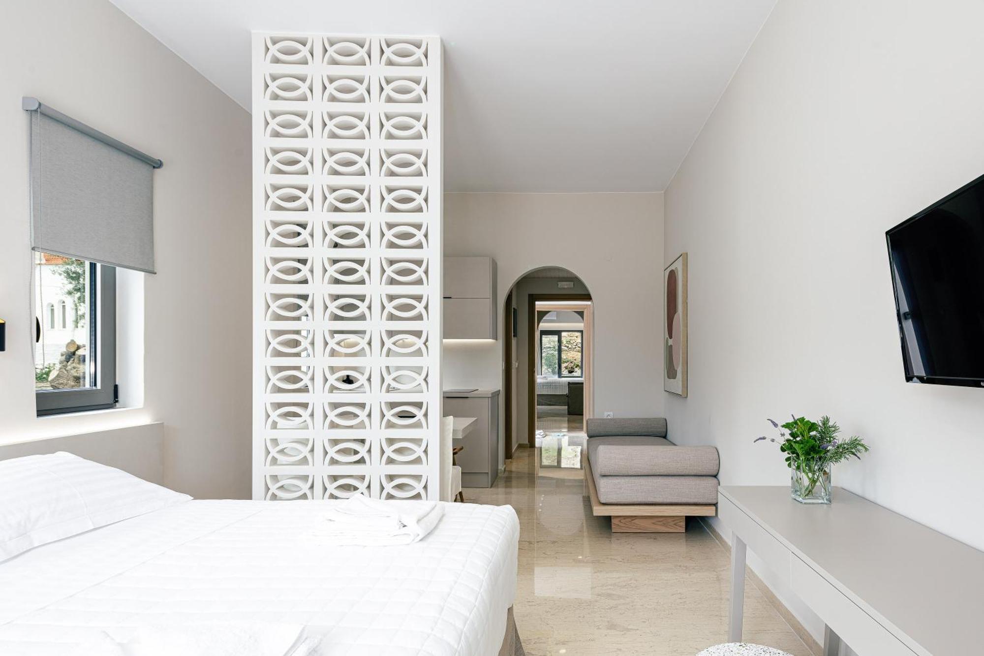Ariadne Suites プラキアス エクステリア 写真