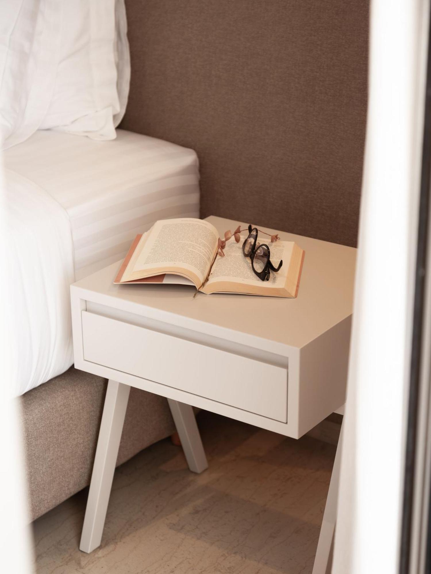 Ariadne Suites プラキアス エクステリア 写真